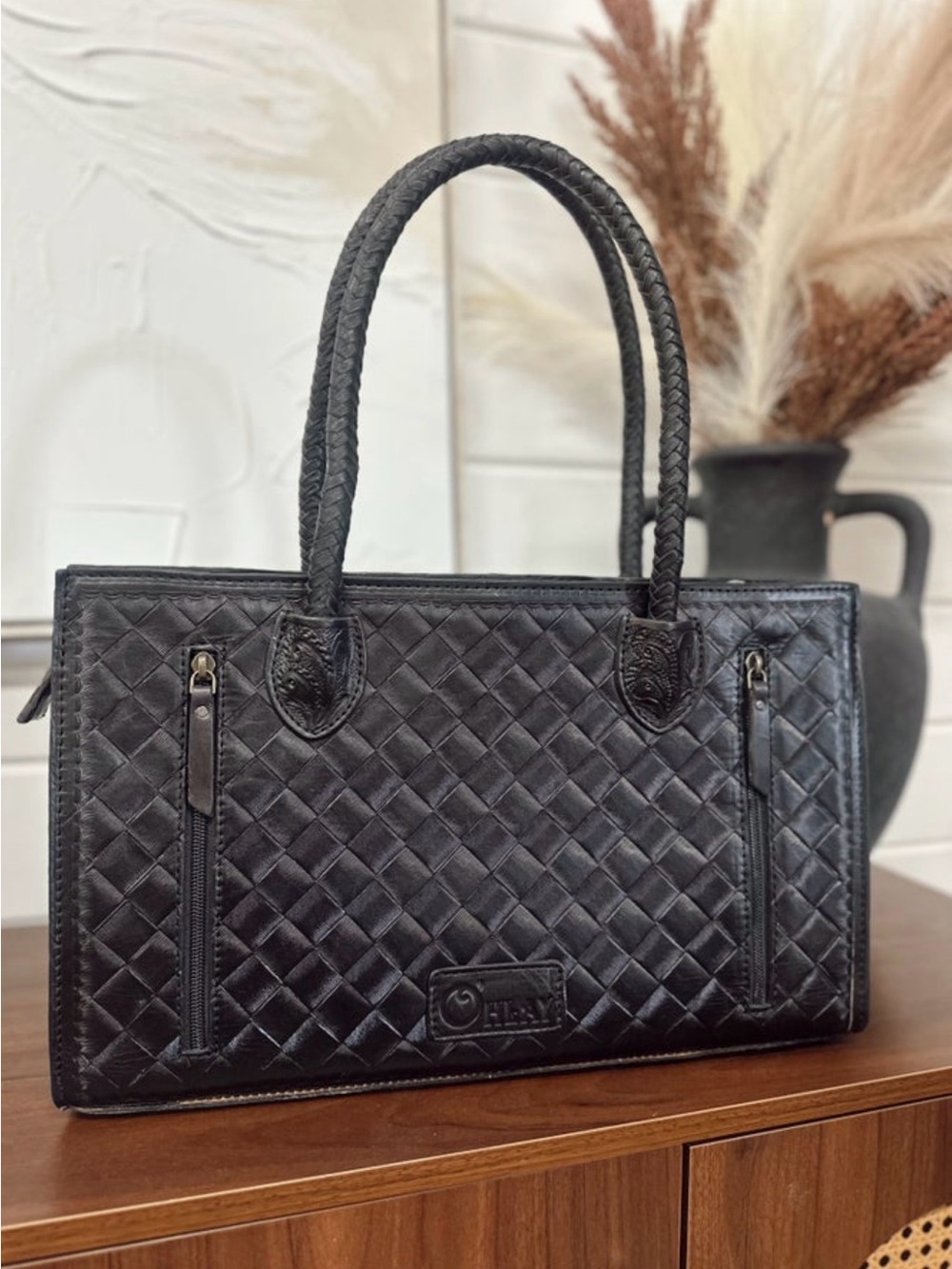 Peyton Rae Purse - Picture 2 of 3